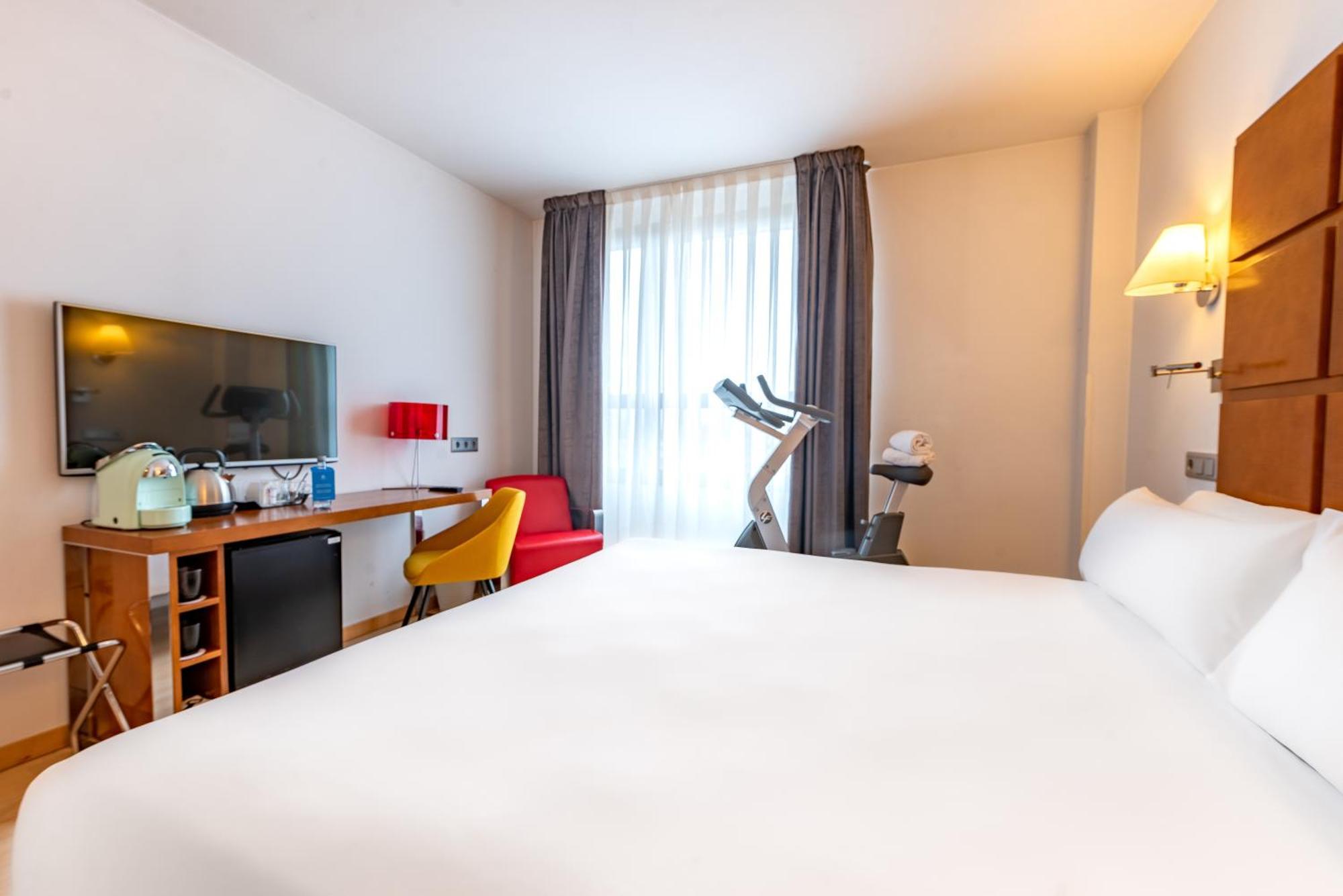 Hotel Zentral Ave 萨拉戈萨 外观 照片